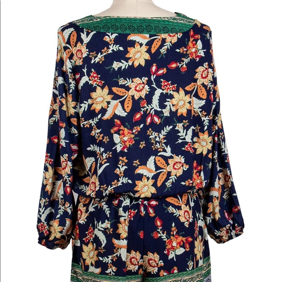 (Last 3) Boho floral v-neck romper blue/off white with colorful tassels - Picture 4 of 7